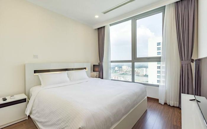 2 Bedroom Apartment - Vinhomes Central Park