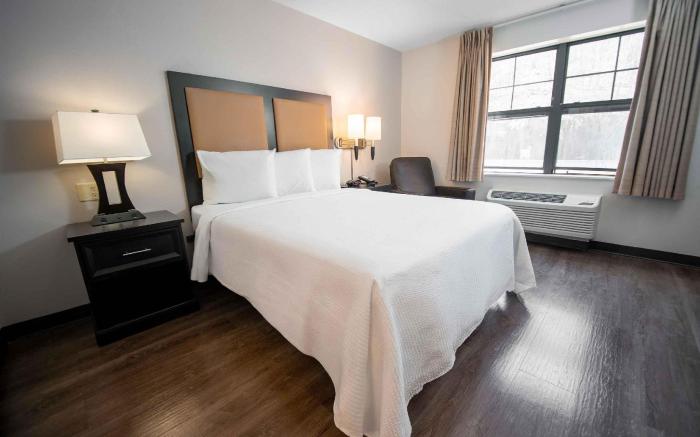 Extended Stay America Suites - Phoenix - Biltmore