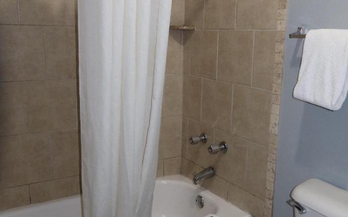 Americas Best Value Inn & Suites Yukon Oklahoma City