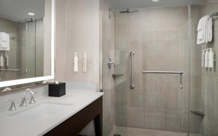 Embassy Suites by Hilton Springfield