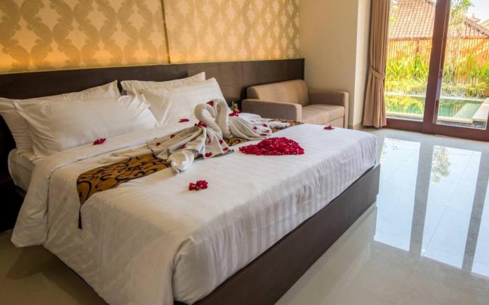 Bisma suite in Legian 5 mins ride to 66 Beach