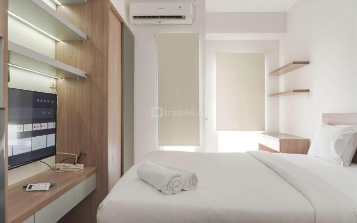 Best Deal Homey Studio Amazana Serpong By Travelio