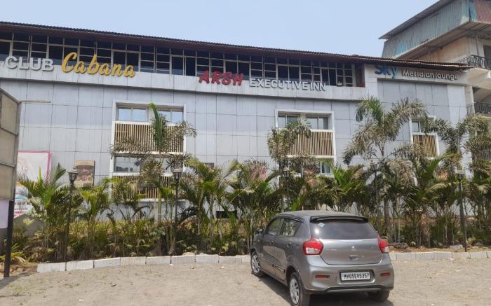 Hotel Arsh Executive Inn 