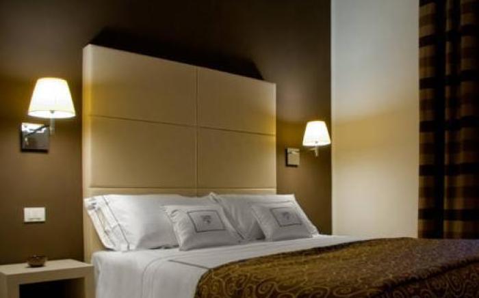 Suite 70 Luxury Collection