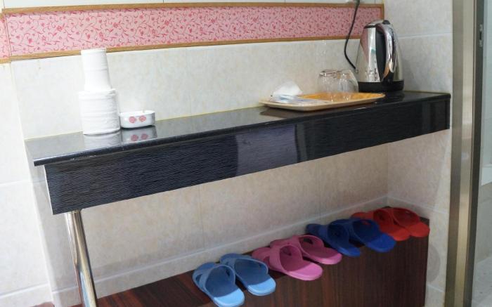 Yue Ka Hotel 99 Argyle Street