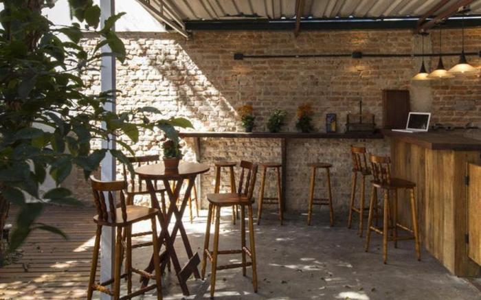 Garoa Hostel Party Bar
