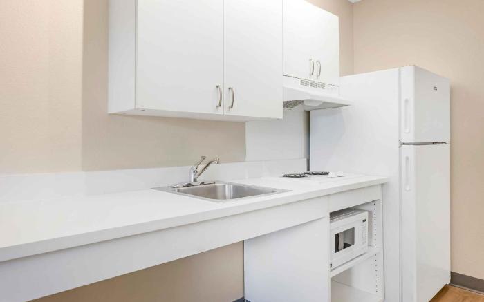 Extended Stay America Suites - San Rafael - Francisco Blvd. East