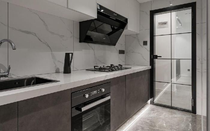 中山公园&静安寺温馨家庭阳光一房