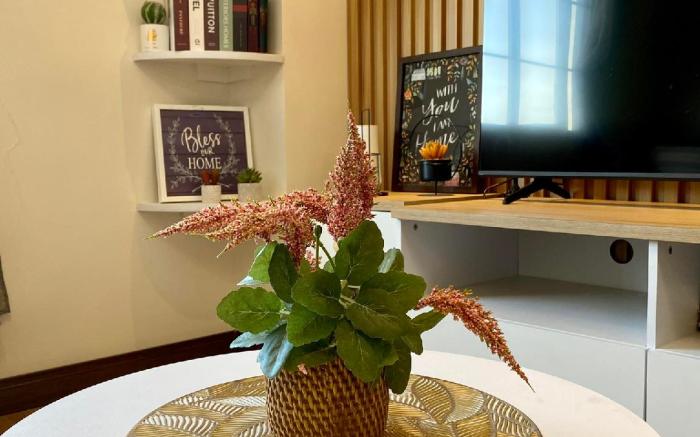 Aesthetic 2 Bedroom The Loop Tower Limketkai