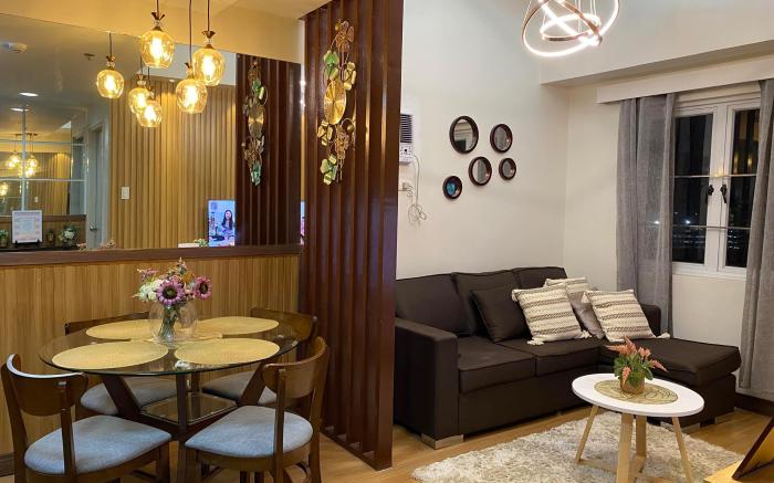 Aesthetic 2 Bedroom The Loop Tower Limketkai