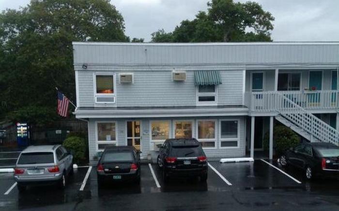 Ocean Breeze Motel