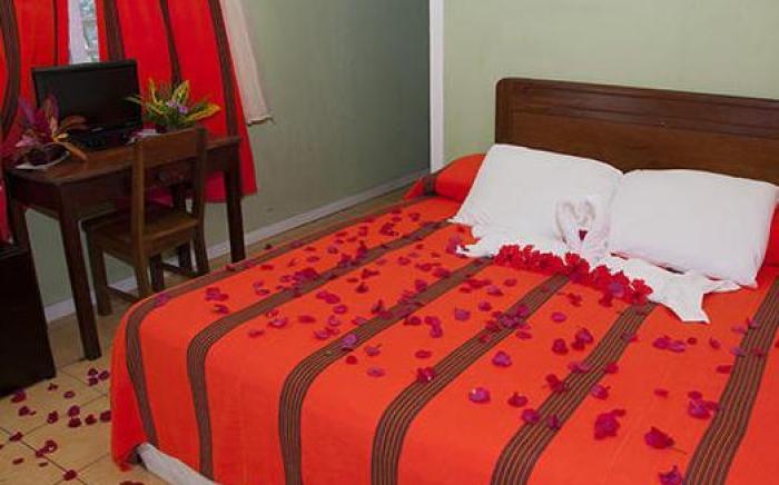 Cahal Pech Village Resort