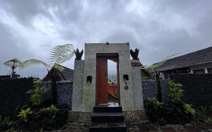 Volcano Cabin Batur RedPartner