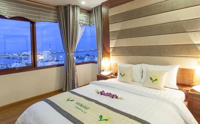 Moonlight Hotel Da Nang