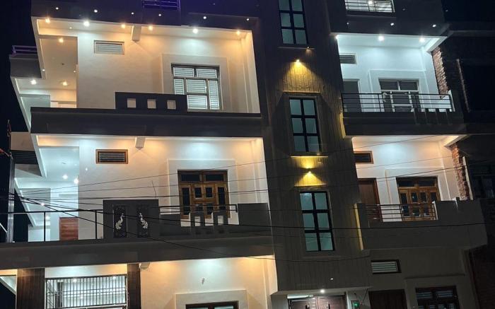Shri Ram International Home Stay Ayodhya 