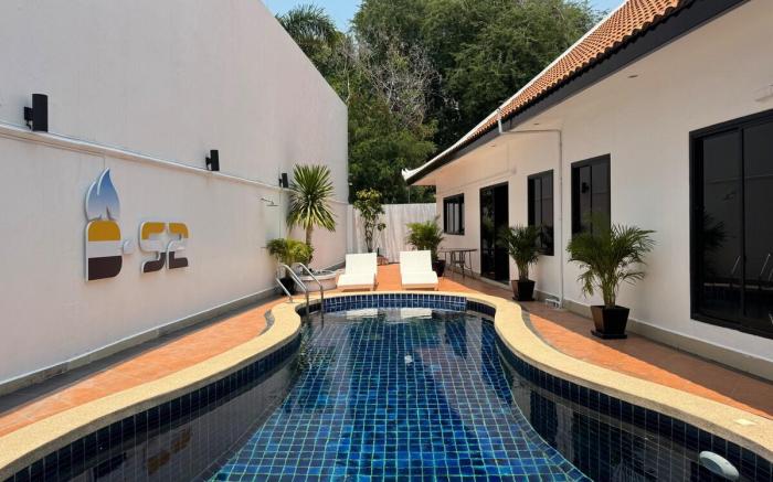 4 Bedroom Pool Villa 300meter to the Beach