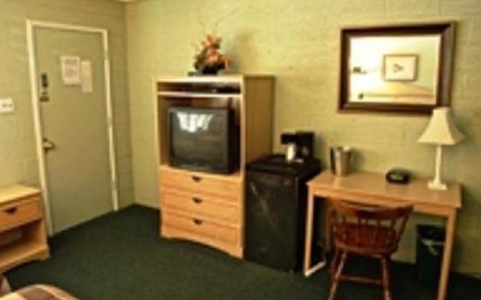 The Gateway Restaurant & Lodge