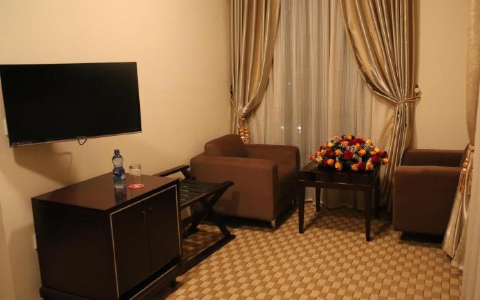 Caravan Hotel