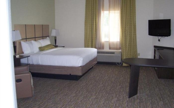 Candlewood Suites Woodward By IHG