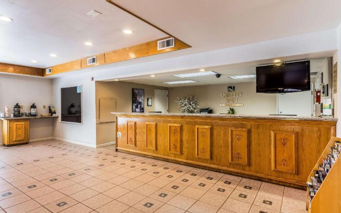 Quality Inn Fresno Near University