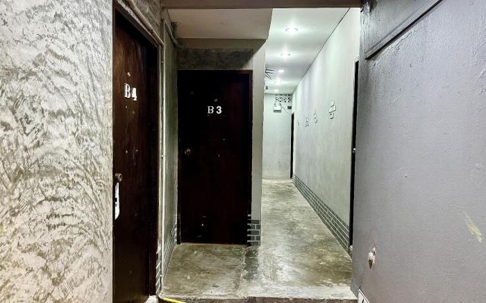 Eclipse Hostel and Bar