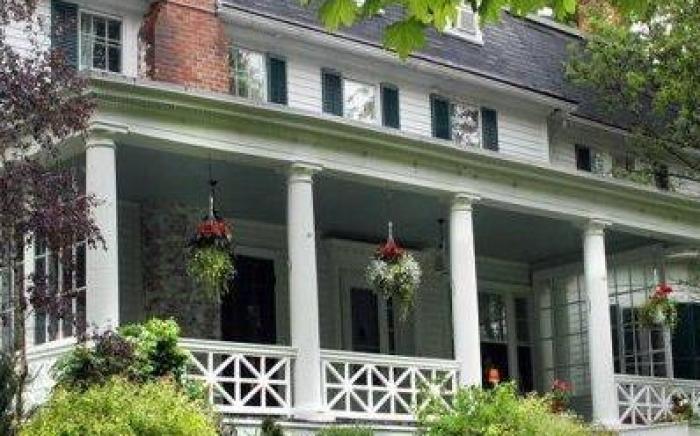 The Dewey by The Lenox Collection