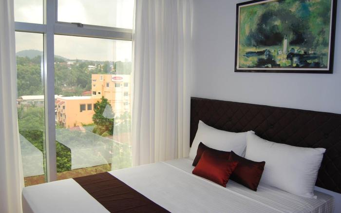 Capitol Central Hotel and Suites