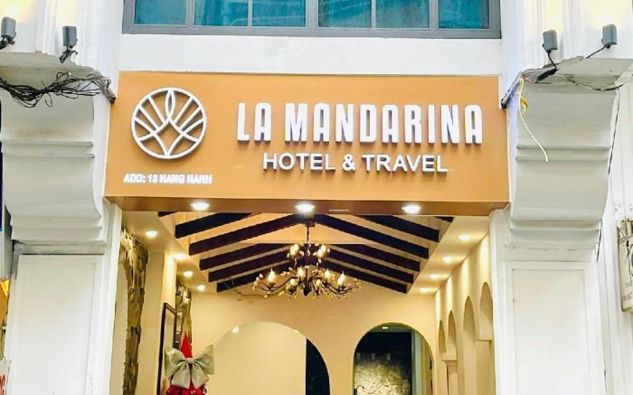 LA MANDARINA HOTEL & TRAVEL