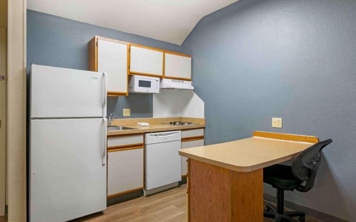 Extended Stay America Suites - Kansas City - Airport - Tiffany Springs