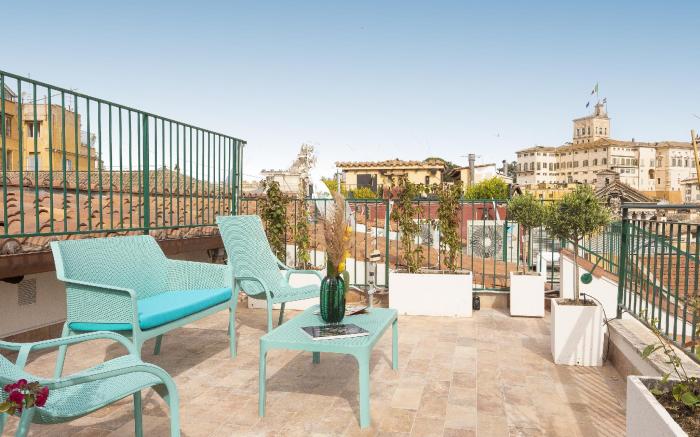 Penthouse at Trevi's Fountain and Panoramic Terrace