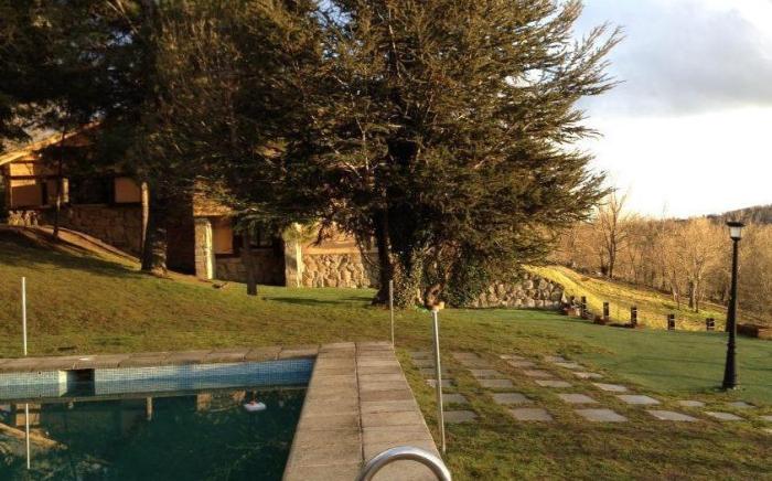 Casona De Navalmedio