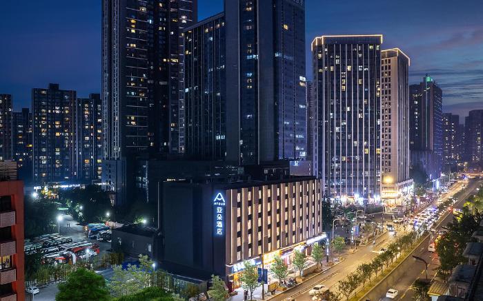 Atour Hotel Chengdu Jiuyan Bridge East Street