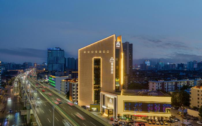 Atour Hotel Nanchang Bayi Square Provincial TV Station
