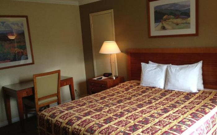 Executive Inn & Suites Beeville