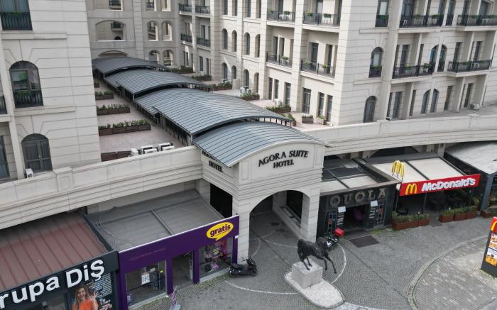 Agora Suites
