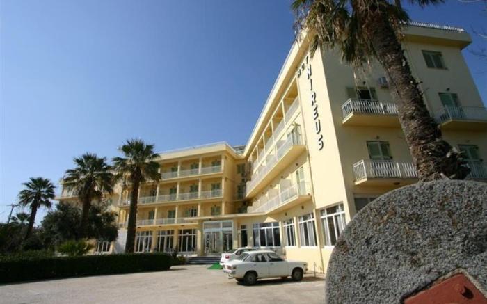 Nireus Hotel