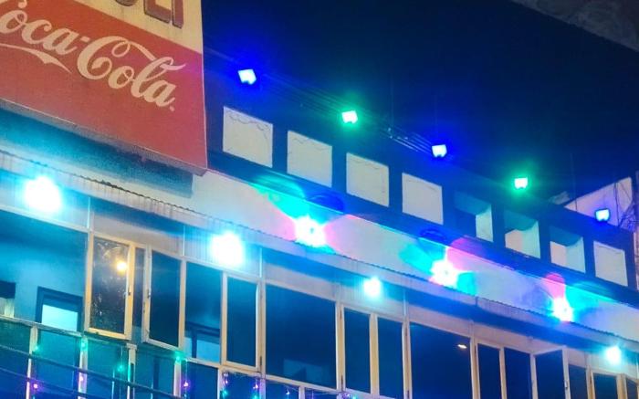 Goroomgo Hotel Revoli Amritsar