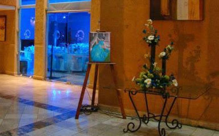 La Posada Hotel y Suites