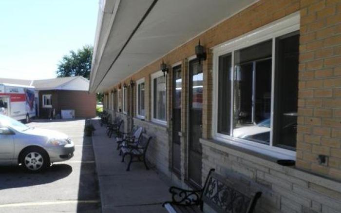 Aquarius Motel