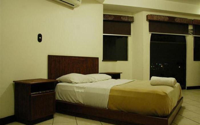 Alajuela Backpackers Airport Hostel