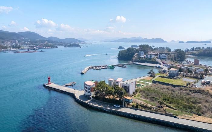 tongyeong haegando pension