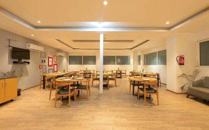 Hotel GT at Delhi Airport