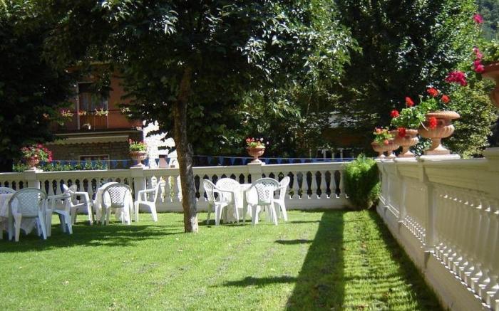 Hotel La Rosa