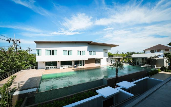 Aura Hotel Hatyai