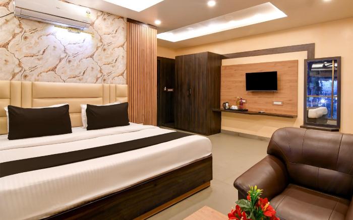 Super Townhouse OAK Bulbuli Neer