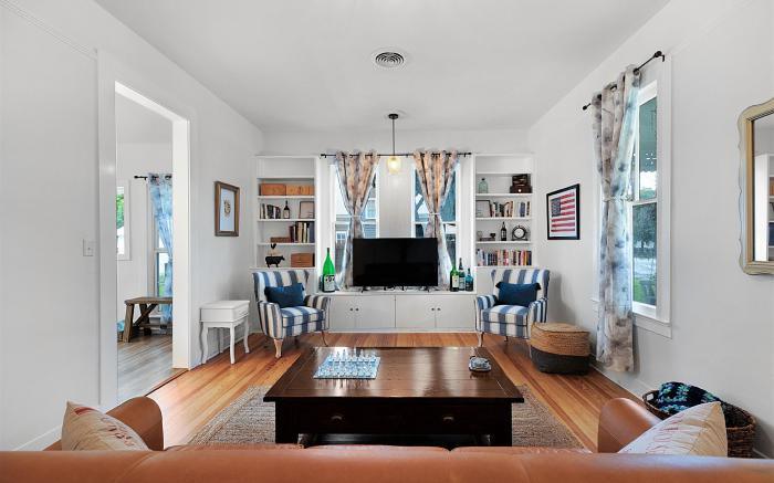 Stunning Home with Hot Tub & Grill Just 2 Blks from Main St!