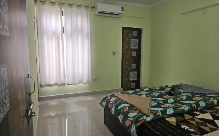 Nine BHK in Krishna Nagar Lucknow 