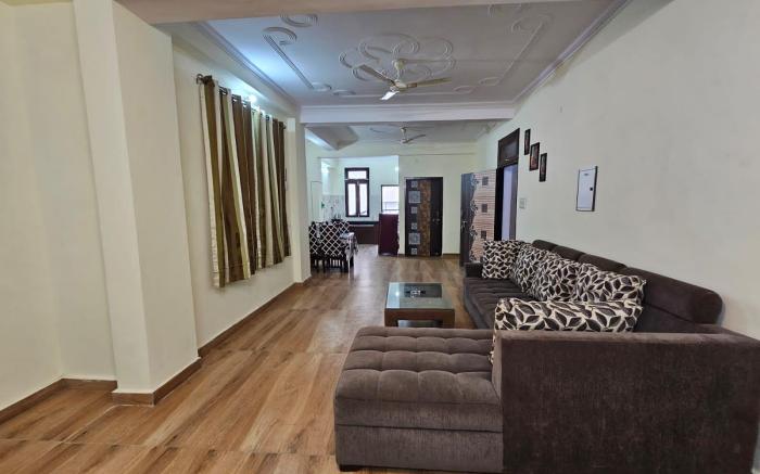 One BHK in Krishna Nagar Lucknow(LKO L401)