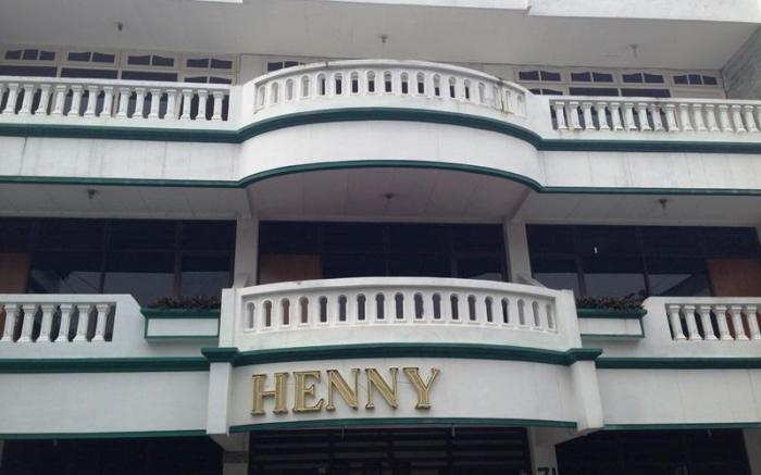Henny Executive Homestay