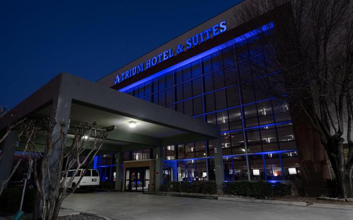 Atrium Hotel and Suites DFW Airport